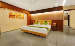 Treebo Surya Comforts, 200 Mtrs From Kolhapur Railway Station