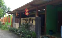 Penginapan seperti rumah sendiri 