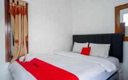 RedDoorz Syariah @ Elga Sastro Inn Malioboro