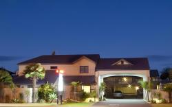 Aquarius Motor Inn