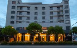 Top Cloud Hotel Iksan