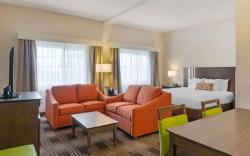Best Western PLUS The Inn at Horse Heaven