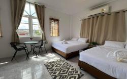Crociere cafe&hostel,Family
