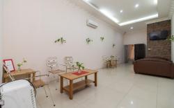 RedDoorz @ Fella Homestay Medan