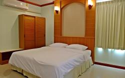 Baan Ingna Resort Hotel