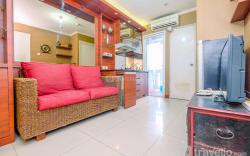 Comfy 2BR Green Pramuka City Apartment By Travelio