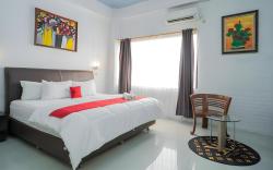 RedDoorz @ Kampung Sawah Jatimurni Bekasi