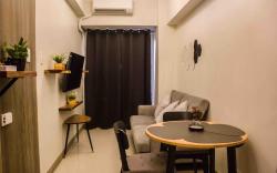 RQ Cozy Condo @ Coast Residences Pasay
