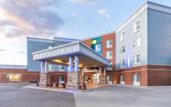 Holiday Inn Express & Suites Denver North - Thornton By IHG