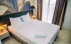 Fancy and Nice Studio at Gold Coast By Travelio