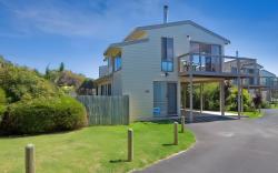Coral Reef Holiday House