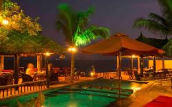Joe's Cafe and Garden Resort