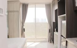 Nice and Comfy Studio West Vista Apt By Travelio