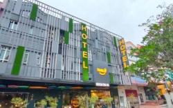 Smile Hotel Wangsa Maju