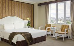 Chalcedony Grand Hotel