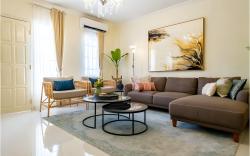 Siji Plemburan Vacation Home (Unit#1,Ground Floor)