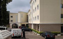Thornberry Savannah Suites Hotel