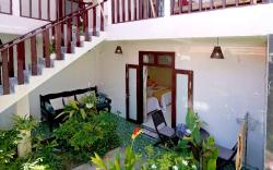 Pink Beach Homestay