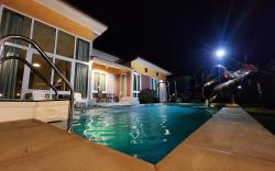 Mountain view pool villa rayong