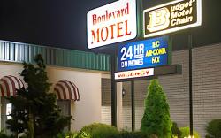 Boulevard Motel