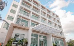 HOTEL AGNES