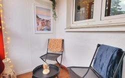 Unique 1-bed Serviced Apartment with Free Parking