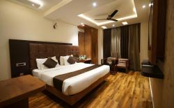 Hotel Emperio Grand 