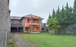Villa Besar 700m2 untuk keluarga besar