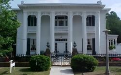 Shadowlawn Bed and Breakfast