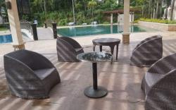 Affordable Tagaytay Monteluce 2 BR LOFT w/ Pool 81