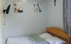 HM&B Backpackers Inn