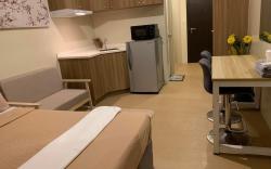 Furnished Contemporary Modern Studio Unit