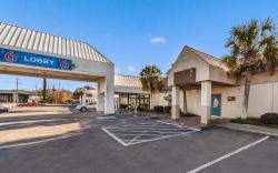 Motel 6 Florence, SC