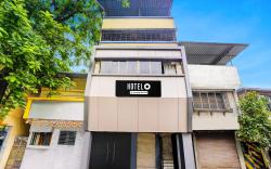 Super Hotel O Ambedkar Chowk Ulhasnagar