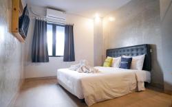 Urbanview Hotel Syariah De Umbrella Ciputat