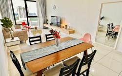 Luxury Suite JB Midvalley (High Floor) 2+1 Bedroom