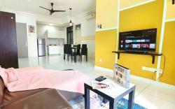 A2705 Platino ParadigmMall Netflix‼️PoolView🌈STAY