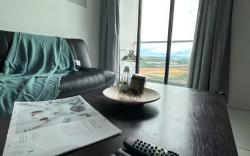 Platino 2Bed Paradigm Mall Netflix PoolView BySTAY