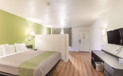 Motel 6 Hemet, CA