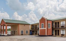 Days Inn by Wyndham Carlisle