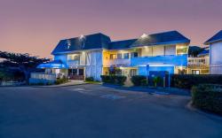 Motel 6 Marina, CA - Monterey
