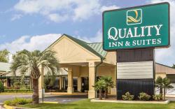 Quality Inn & Suites near Lake Eufaula