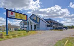 Sunset Inn by Hotel O Flatonia I - 10