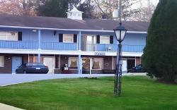 Colonial Inn Franklin