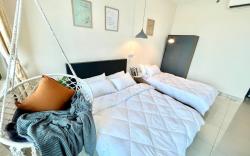 A Cozy Studio 1-4pax Wifi 3bed[Trefoil] Setia Alam