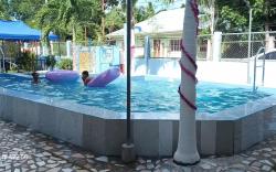 PEDRO'S RESORT