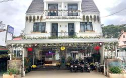 Dalat Stream Hotel- Khách Sạn Đẹp Đà Lạt
