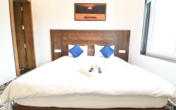 Beautiful Room with Comfort & Great Location
