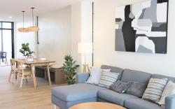 Private&Cozy Townhouse near "Lanmuang Market"