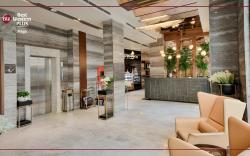 Best Western PLUS Runway